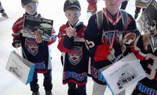 Mladí hokejisti vycestovali na turnaj do Poľska
