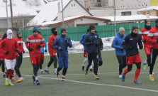 Futbalisti Partizána na tréningoch nezmrzli