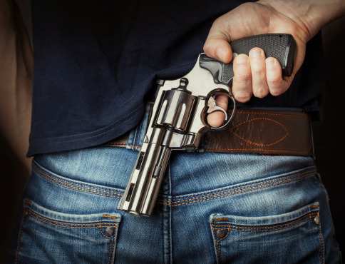 Lúpež na Hlavnej ulici v Košiciach: ozbrojený muž ukradol šperky