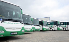 VIDEO | V prímestskej autobusovej doprave sa zmení systém poskytovania zliav