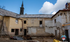Rekonštrukčné práce pokračujú aj v areáli bývalého kláštora