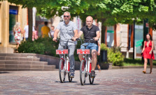 Po Prešove môžete jazdiť už aj na zdieľaných bicykloch