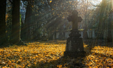 Počas Dušičiek budú prešovské cintoríny otvorené nonstop