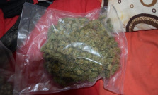 Východniar v byte ukrýval takmer dvetisíc dávok marihuany