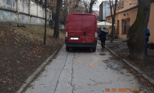 Polícia objasňuje dopravnú nehodu v Prešove, pri ktorej sa ťažko zranil chodec