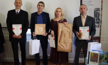 Knihy roka 2021 Prešovského samosprávneho kraja sú už známe