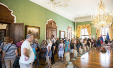 Deň otvorených dverí v prezidentskom paláci Slovákov ohúril