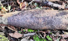 Tristo metrov od rodinného domu v Medzilaborciach našiel muž vojenskú muníciu