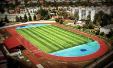 Nový atletický štadión v Humennom bude slúžiť aj verejnosti