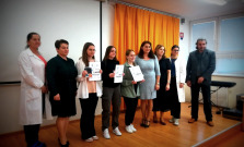 VIDEO |  Gymnázium Leonarda Stöckela v Bardejove zorganizovalo korešpondenčný seminár z chémie
