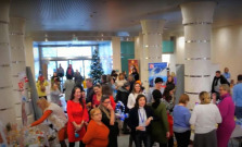 VIDEO |  Prešovský samosprávny kraj v spolupráci s Nadáciou PSK pre podporu rodiny pripravil Vianočnú burzu pomoci