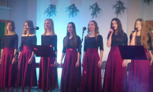 VIDEO | Na Strednej odbornej škole ekonomiky, hotelierstva a služieb Jána Andraščíka v Bardejove pripravili záverečný vianočný koncert