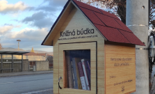 Obyvateľom obce Lemešany a Drienov darovalo Občianske združenie HASAM knižnú búdku