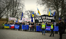 Česká vláda pre Ficovu zahraničnú politiku ukončila konzultácie so slovenskou vládou