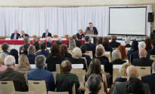 Prešovská univerzita ocenila prácu pedagógov  a priateľov univerzity