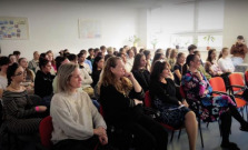 VIDEO | Na Gymnáziu Leonarda Stöckela v Bardejove po anglicky