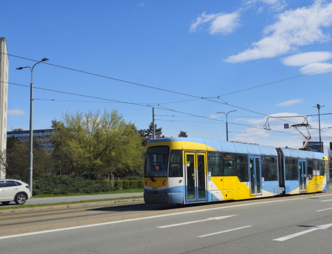 Mesto Košice v súvislosti s opravami na moste VSS posilňuje električkovú linku číslo 9