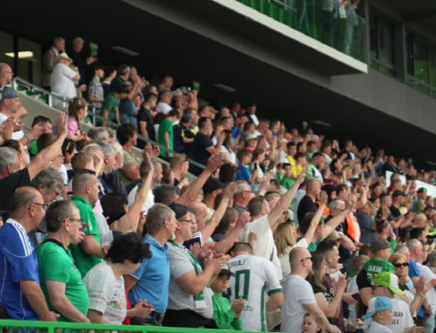 VIDEO | Futbal Tatran Aréna privítala prvých fanúšikov