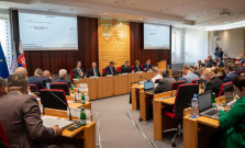 Krajskí poslanci podporili takmer 840 projektov za 1,95 mil. eur