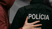 Agresívna Sabinovčanka napadla policajtov – mala v sebe alkohol aj drogy