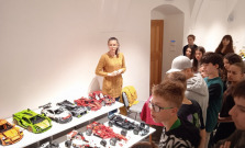 Žiaci zo ZŠ na Wolkerovej ul. v Bardejove si pozreli výstavu modelov stavebnice LEGO