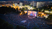 Letné kino opäť ožíva pod hviezdami