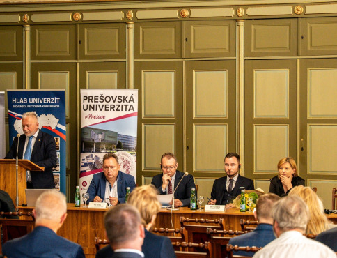 Prešovská univerzita hostila III. Slovensko-maďarské rektorské fórum