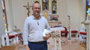 Misionár Vlastimil Chovanec z Rwandy na svätej omši v Hrabovci