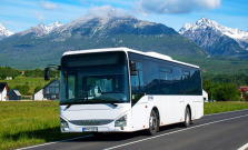Turisti sa do Tatier dostanú po novom bez starostí s parkovaním