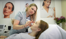 VIDEO | Analyzátor pleti v Beauty Studio Marcélle: Starostlivosť presne na mieru už od 10 rokov