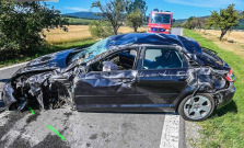 Tragická dopravná nehoda pri Herľanoch. Zomrela 75-ročná vodička
