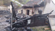 Včera horelo v Hrišovciach: zhorel dom aj tri stavby