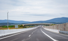 Pilotné sčítanie potvrdilo: nový obchvat R2 odbremenil Košice od tisícok áut