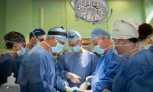 Prelomová operácia v Košiciach: UNLP zaviedla prvú náhradu čeľustného kĺbu na mieru