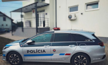 Držala nôž a vyhrážala sa: Polícia obvinila 45-ročnú Bardejovčanku