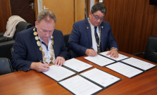 VIDEO | Prešovská univerzita podpísala memorandum so Semmelweisovou univerzitou