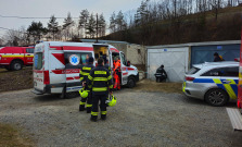 Šokujúci nález pri Prešove: V naštartovanom aute našli muža a ženu bez známok života