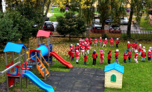 VIDEO | Materská škola Ľ. Štúra vo Svidníku oslávila 50 rokov — polstoročie lásky, starostlivosti a výchovy