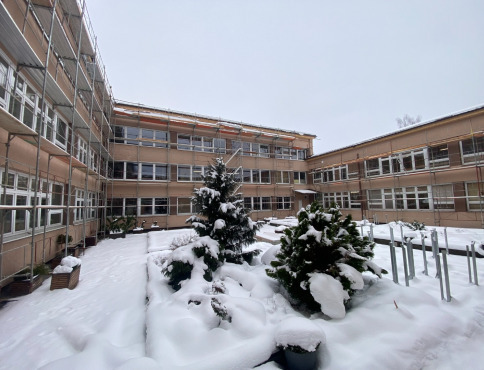 Modernizácia škôl v Bardejove pokračuje: Nové učebne, športoviská a bezbariérové vstupy