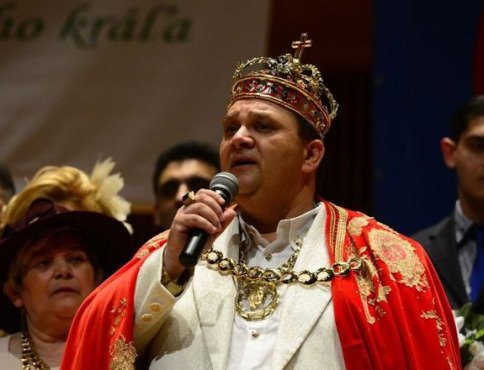 Zomrel úradujúci rómsky kráľ Róbert Botoš