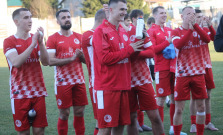 Raslavice na jar neporazené: v emotívnom zápase plnom kariet zdolali Sninu