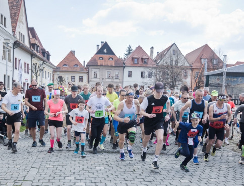 Benefičný beh za A(tra)ktívny Bardejov: podpora projektov pokračuje
