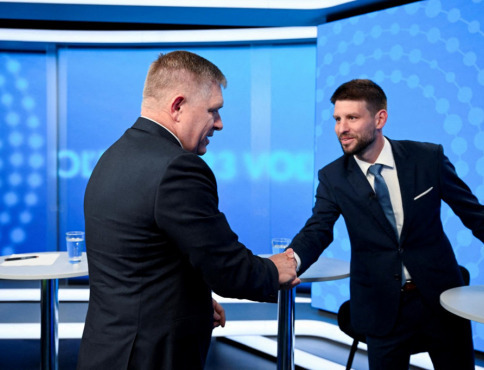 Voľby by v marci vyhralo Progresívne Slovensko, Smer-SD tesne za ním