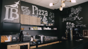 VIDEO | Bistro Ležiaca Bosorka vsádza na kvalitu a modernú prípravu pizze