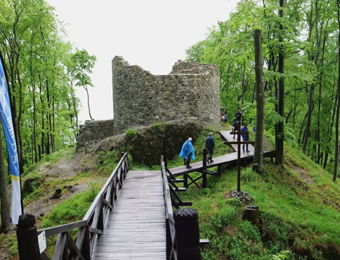 VIDEO | Po stáročiach opäť otvorený: Hrad Sokoľ ponúka výhľady aj kus histórie