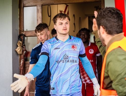Futbalová tretia liga ide do finiša: Raslavice získali dôležitý bod
