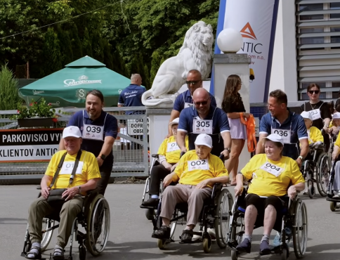 VIDEO | Seniori z Anticu opäť bežali pre zdravie a radosť