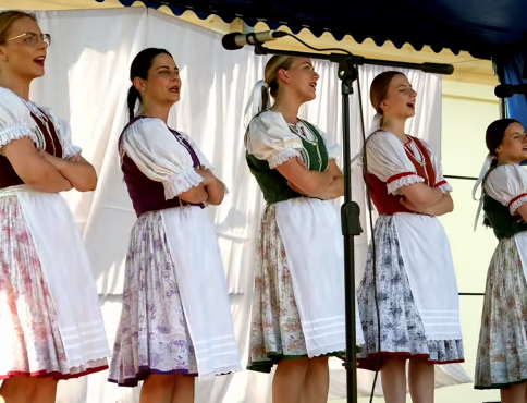 VIDEO | V Radaticiach patrilo popoludnie rodinám. Nechýbal folklór ani atrakcie pre deti