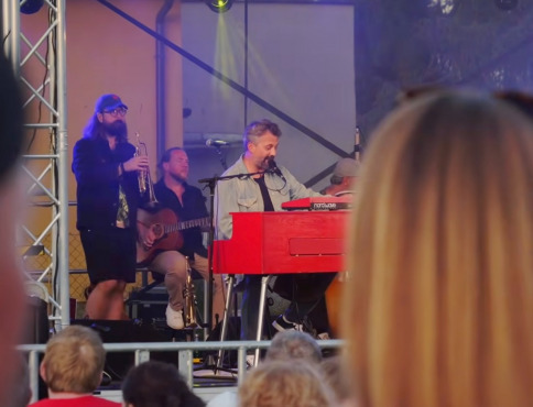 VIDEO | Čekovský rozospieval Zborov