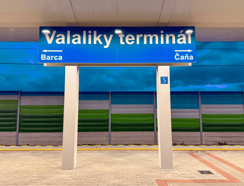 Valaliky sú dostupnejšie. Pribudli štyri autobusové linky aj vlakové spoje